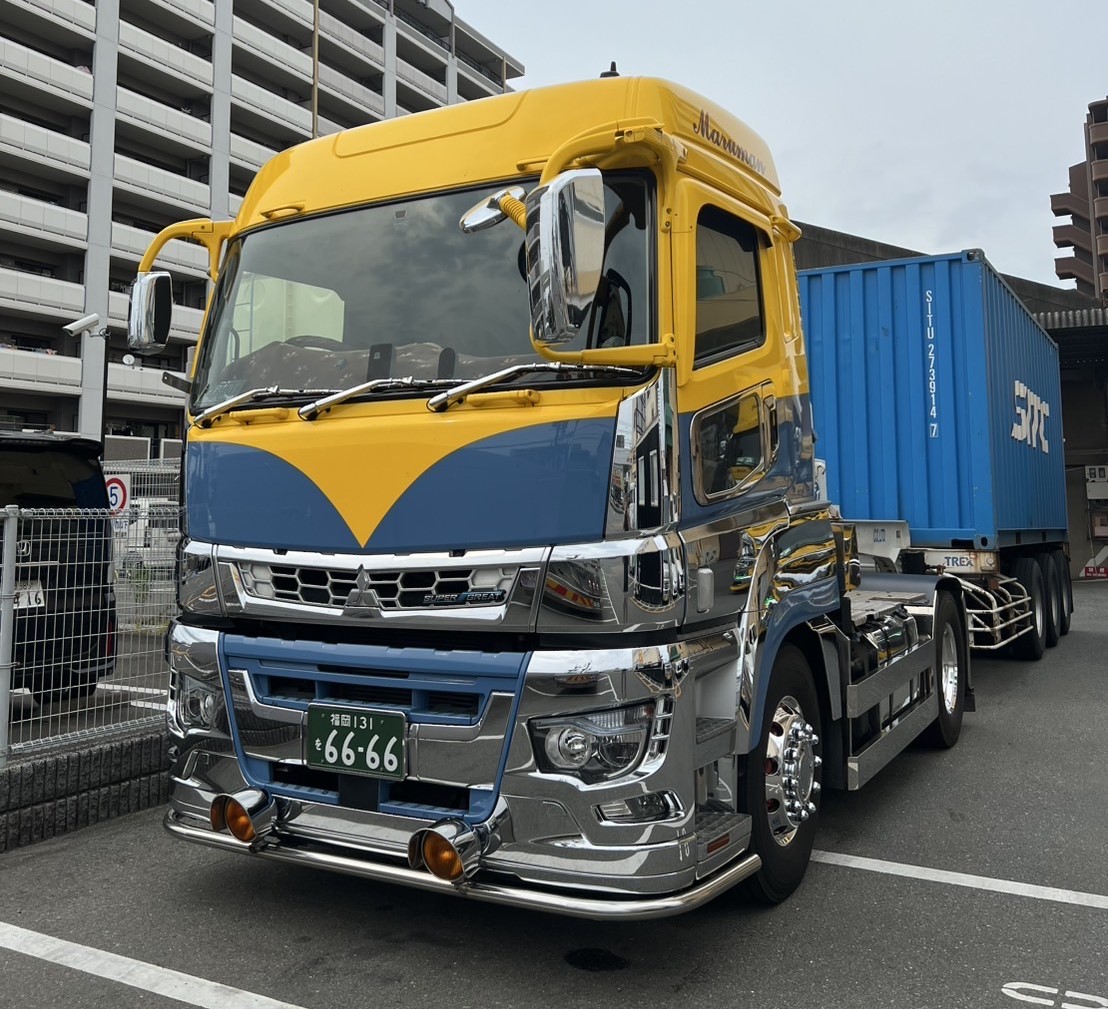 トレーラ